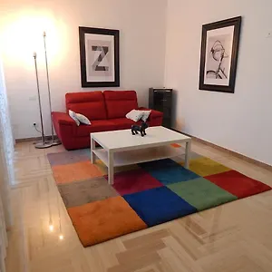  Apartment La Casa Del Parco Ferrari Italien