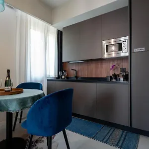 Officine Cavour - La Quercia Apartment Padova