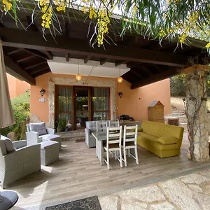  Ferienhaus Residenza I Ginepri Italien